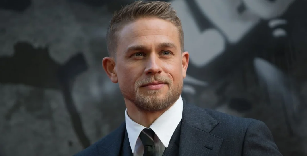 Charlie Hunnam Rejeitou Papel de Arqueiro Verde