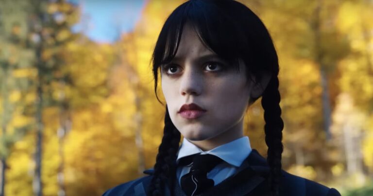 Jenna Ortega como Wandinha Addams na Netflix