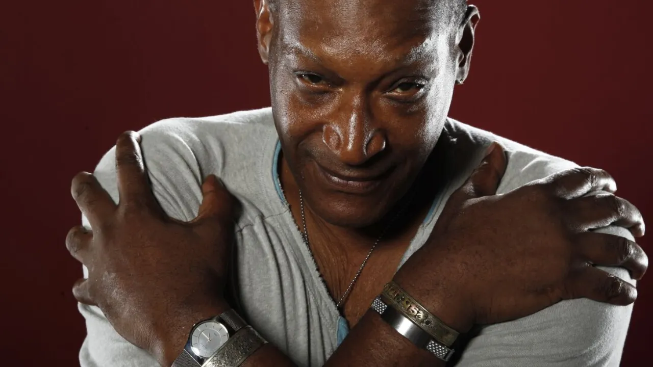 Tony Todd, voz de Venom em Marvel’s Spider-Man 2, morre aos 69 anos