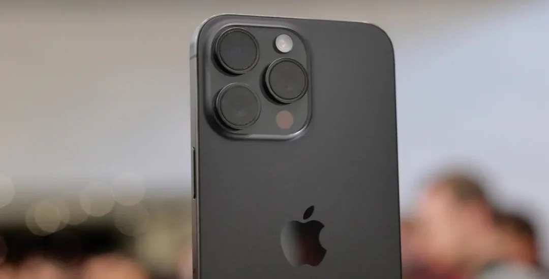Superaquecimento do iPhone 15: Apple Revela Causa